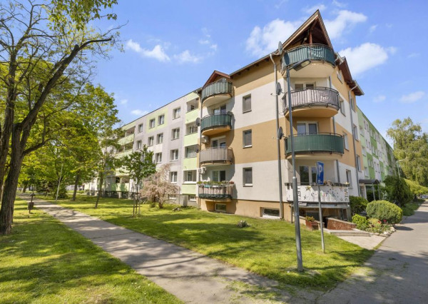 Na predaj veľkometrážny 1,5 izbový byt s balkónom v Šamoríne