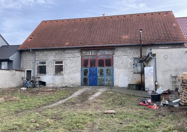 Na predaj hala s pozemkom – Horská ulica, Skalica, pozemok 714 m².