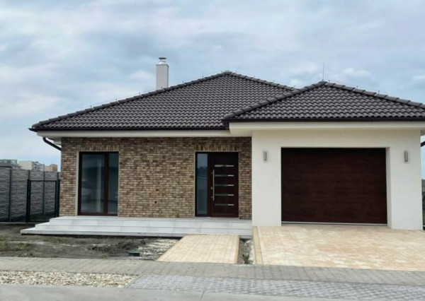 Rodinný dom s garážou - Novostavba - Dunajská Streda