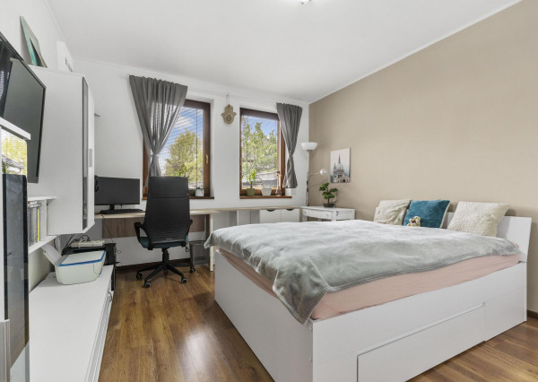 NA PREDAJ Exkluzívny 4-izbový rodinný dom  – Hviezdoslavov - PREDANÉ