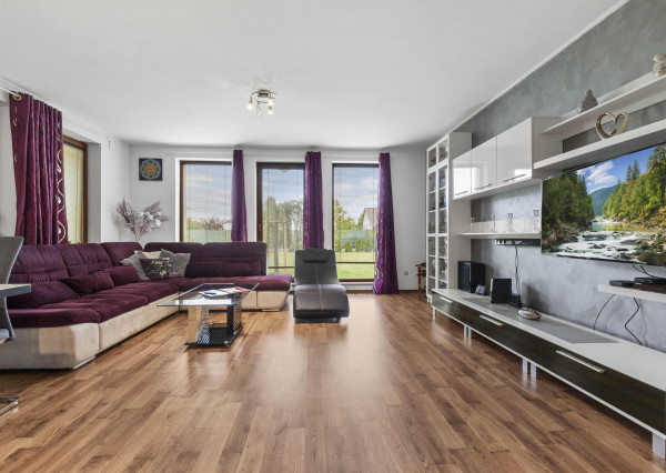 NA PREDAJ Exkluzívny 4-izbový rodinný dom  – Hviezdoslavov - PREDANÉ