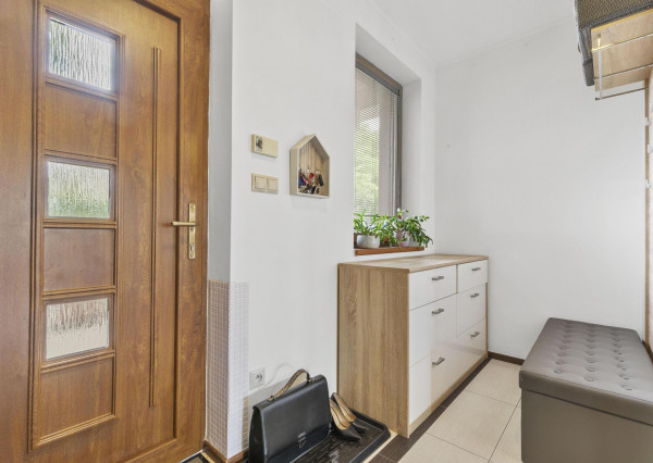 NA PREDAJ Exkluzívny 4-izbový rodinný dom  – Hviezdoslavov - PREDANÉ