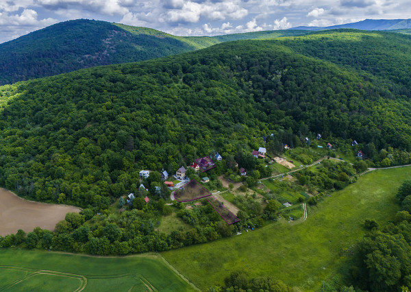 PREDANÉ 06/2025 - Rekr. chata 54m2 (1248m2) - Nová Ves n/Váhom