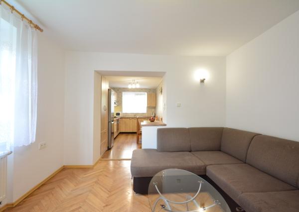 PREDAJ - kompletne prerobený tehlový 2-izbový byt+ VIDEO