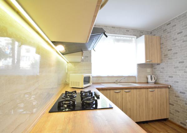 PREDAJ - kompletne prerobený tehlový 2-izbový byt+ VIDEO