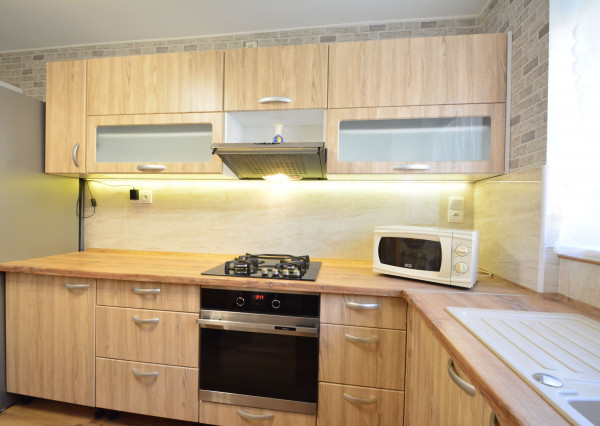 PREDAJ - kompletne prerobený tehlový 2-izbový byt+ VIDEO