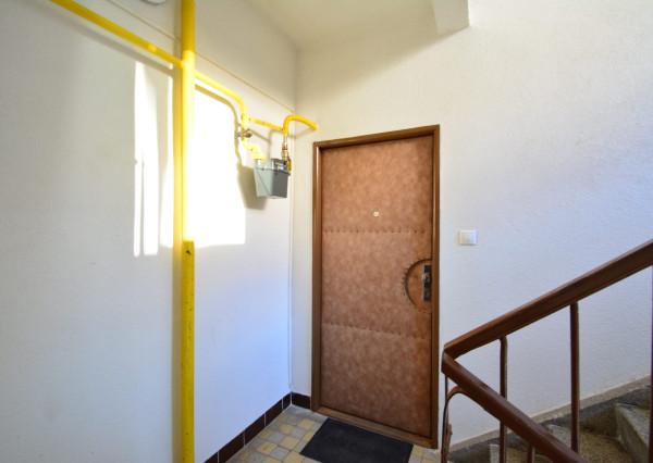 PREDAJ - kompletne prerobený tehlový 2-izbový byt+ VIDEO