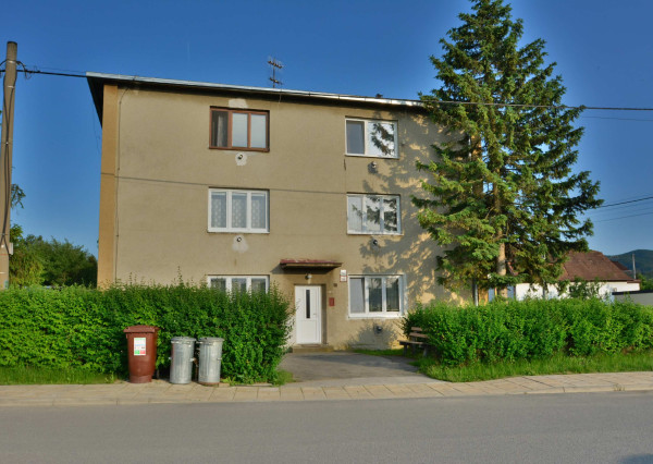 Spišské Vlachy 3-izbový tehlový byt na PREDAJ