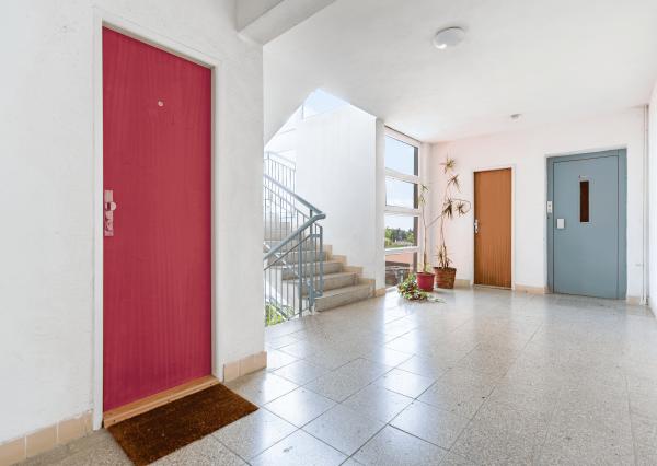 NA PREDAJ VEĽKOMETRÁŽNY 2 IZBOVÝ BYT V ŠAMORÍNE - NOVINKA