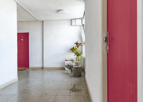 NA PREDAJ VEĽKOMETRÁŽNY 2 IZBOVÝ BYT V ŠAMORÍNE - NOVINKA