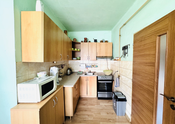 Na predaj 3-izbový rodinný dom s garážou a hospodárskymi budovami – Holíč, ul. Štúrova.