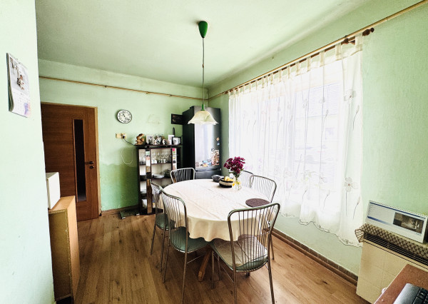 Na predaj 3-izbový rodinný dom s garážou a hospodárskymi budovami – Holíč, ul. Štúrova.