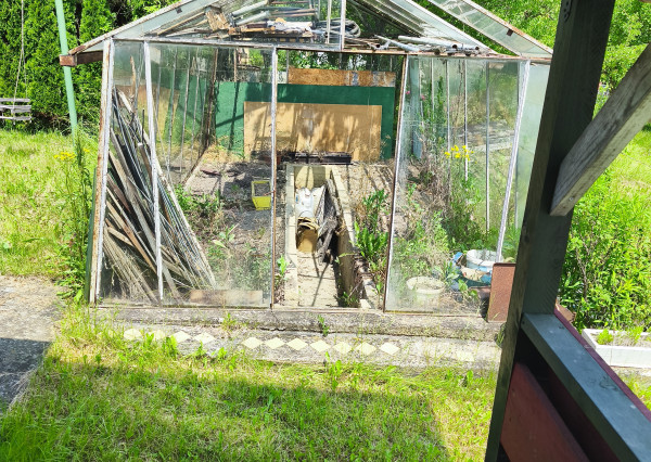 Záhradka (199m2) s chatkou v meste Spišská Nová Ves