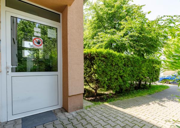 Na predaj 3-izbový byt vo výbornej lokalite - Šamorín