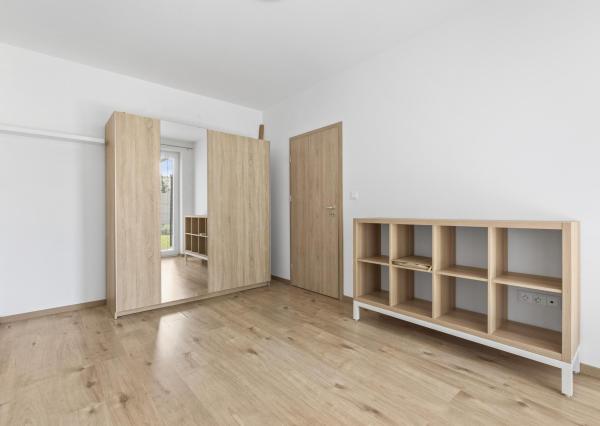 3-izbový byt so záhradkou a parkovaním vo Hviezdoslavove