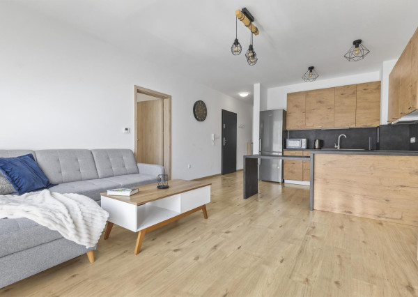 3-izbový byt so záhradkou a parkovaním vo Hviezdoslavove