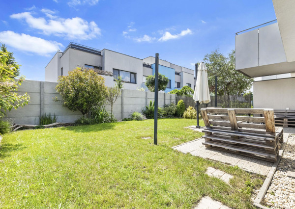 3-izbový byt so záhradkou a parkovaním vo Hviezdoslavove