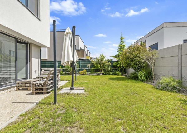 3-izbový byt so záhradkou a parkovaním vo Hviezdoslavove