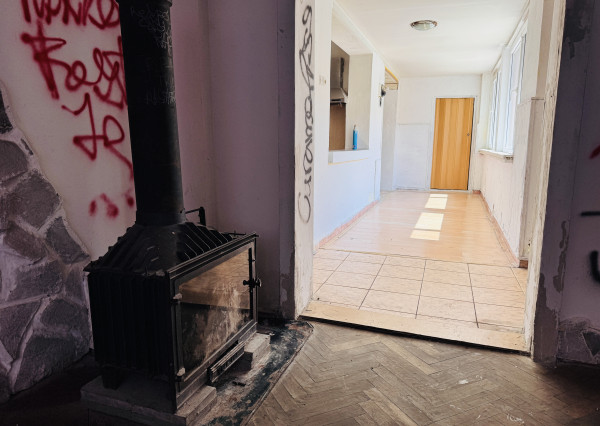 Na predaj rodinný dom so stodolou a veľkým pozemkom