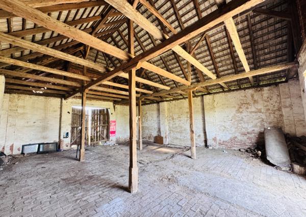 Na predaj rodinný dom so stodolou a veľkým pozemkom