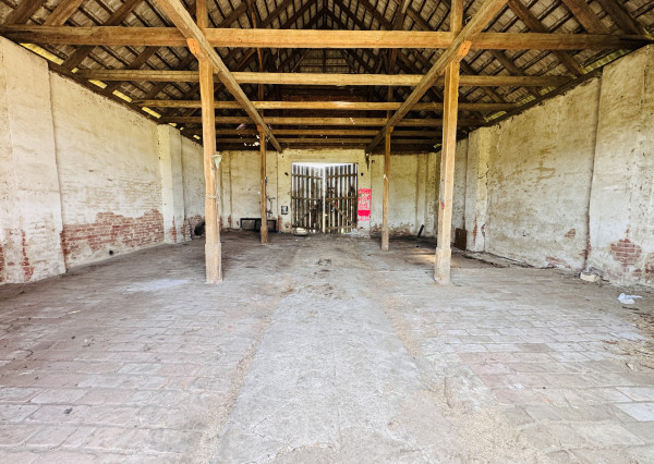 Na predaj rodinný dom so stodolou a veľkým pozemkom