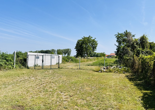 Na predaj rodinný dom so stodolou a veľkým pozemkom