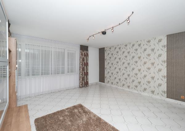 PREDAJ - Rodinný dom, Hôrka nad Váhom