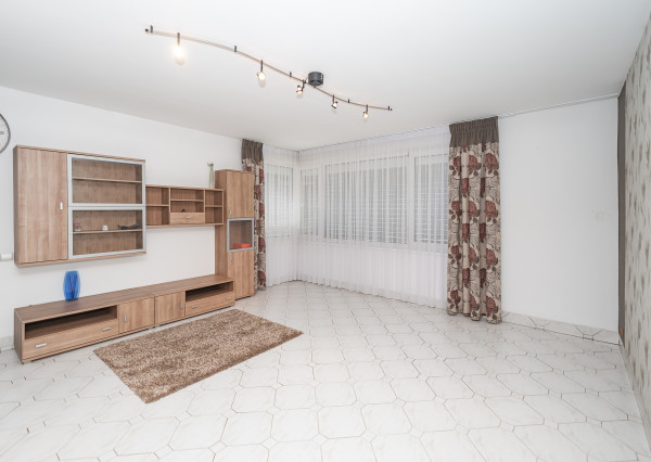 PREDAJ - Rodinný dom, Hôrka nad Váhom