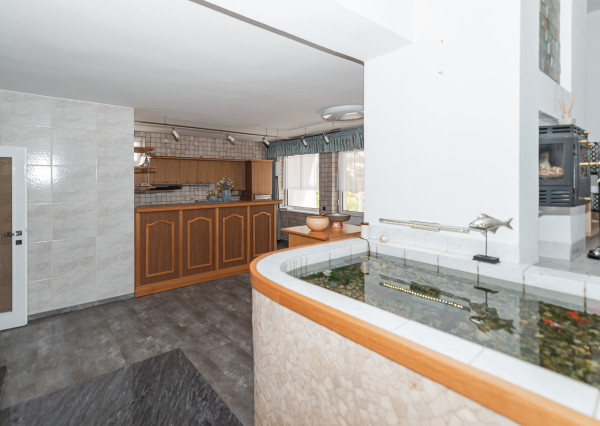 PREDAJ - Rodinný dom, Hôrka nad Váhom