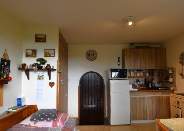 Na predaj rekreačná chata v obci Sološnica