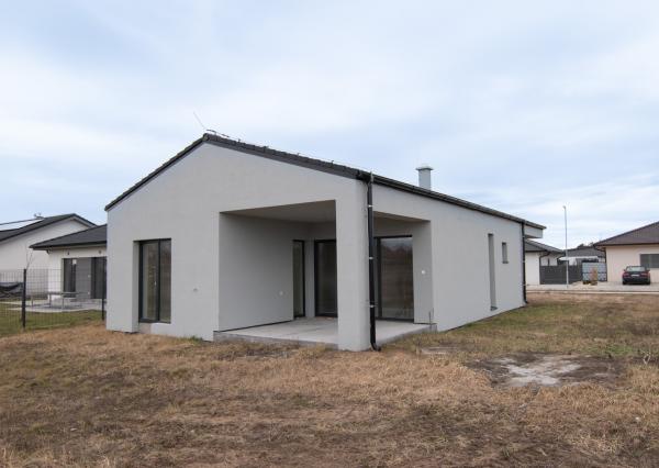 Na predaj rodinný dom Malé Leváre