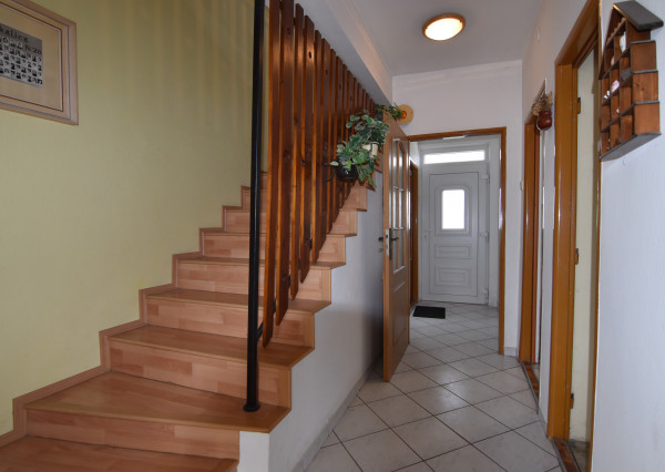 Na predaj rodinný dom s garážou v Malackách