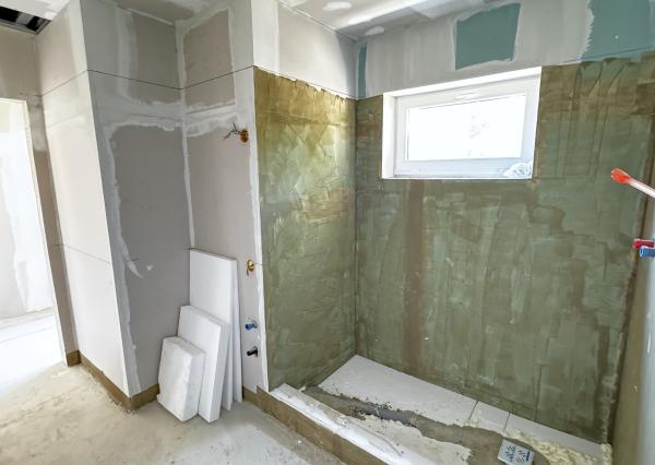 PREDAJ dvojpodlažnej rekreačnej chaty pri Šulianskom jazere