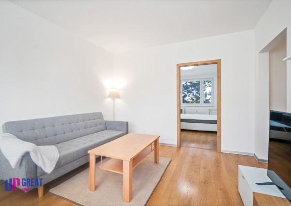 Moderný 2-izbový byt na prenájom – Nerudova ulica, Trnava