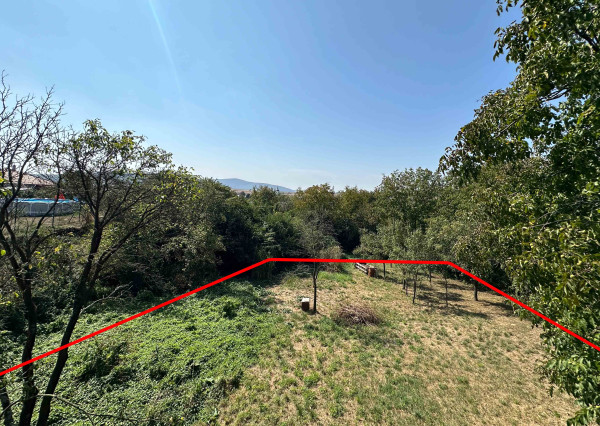 NA PREDAJ pozemok s výhľadmi a potenciálom, Bošáca (1241 m²)