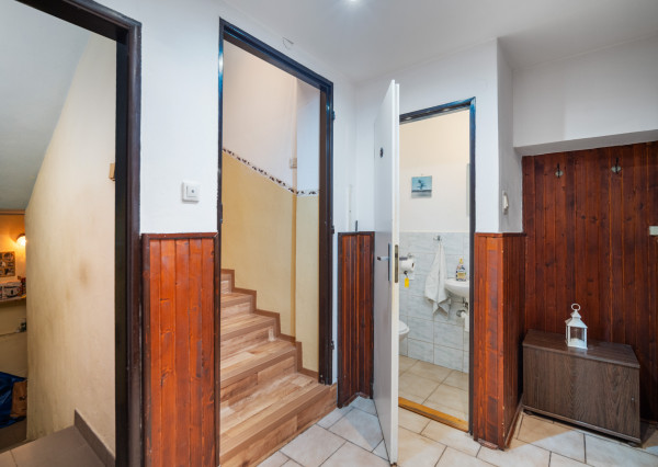 PREDAJ rodinného domu s penziónom,Trebatice, 5min od Piešťan