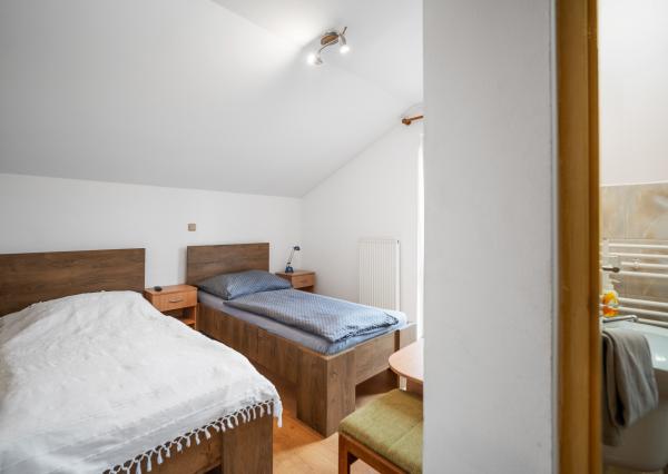 PREDAJ rodinného domu s penziónom,Trebatice, 5min od Piešťan