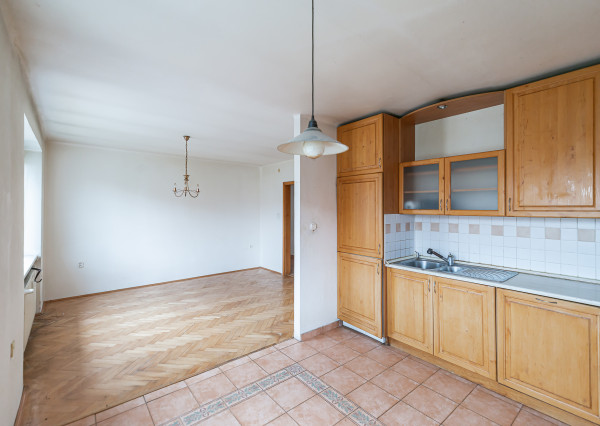 PREDANÉ 09/2025- 3-izbový tehlový byt, ul.1.mája