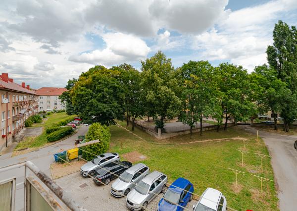 PREDANÉ 09/2025- 3-izbový tehlový byt, ul.1.mája