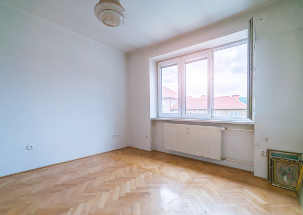 PREDANÉ 09/2025- 3-izbový tehlový byt, ul.1.mája