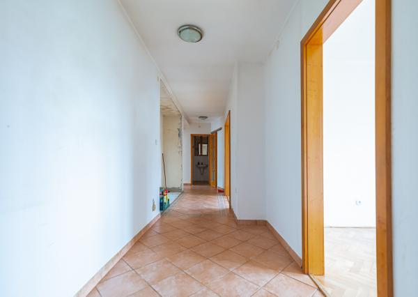 PREDANÉ 09/2025- 3-izbový tehlový byt, ul.1.mája