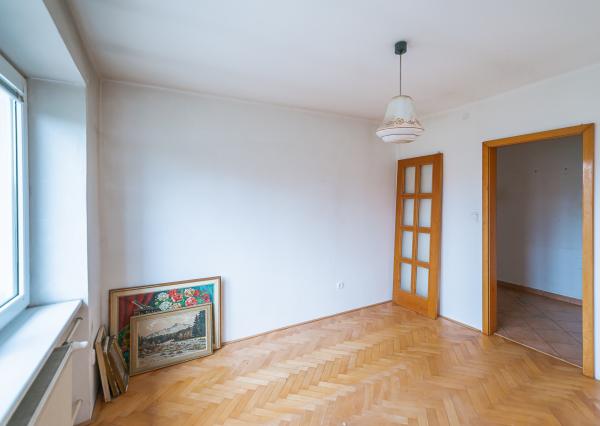 PREDANÉ 09/2025- 3-izbový tehlový byt, ul.1.mája