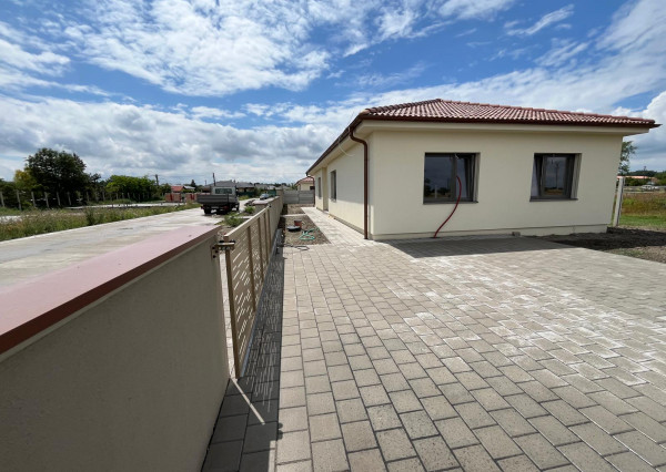 Na predaj Rodinný holodom v obci Kyselica - novostavba