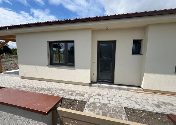 Na predaj Rodinný holodom v obci Kyselica - novostavba