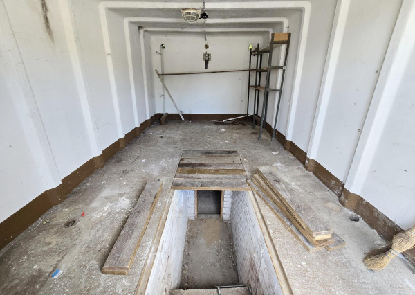 PREDAJ - Garáž, ul. Banská, NMnV