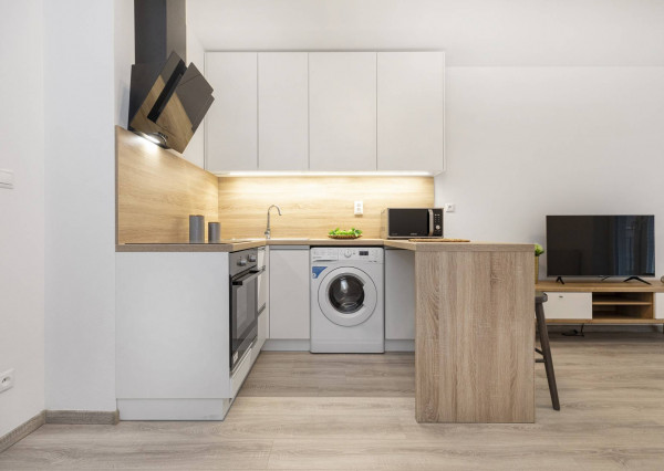 PRENÁJOM - Šamorín - 1 izbový kompletne zariadený byt - Novostavba - Zlacnené