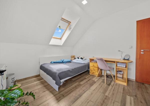 NA PREDAJ_RODINNÝ DOM_ŠAMORÍN_ MLIEČNO- VÝRAZNÁ ZĽAVA!!!