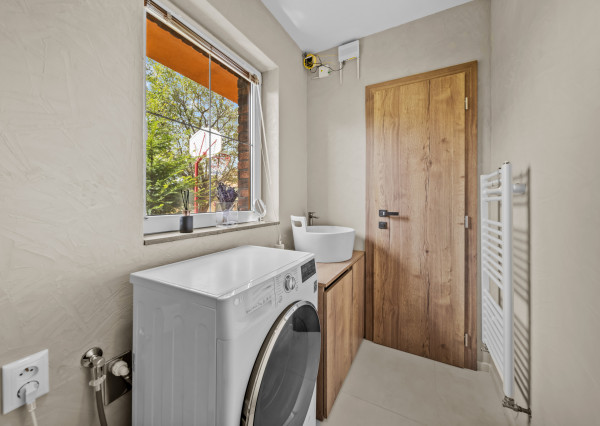 NA PREDAJ_RODINNÝ DOM_ŠAMORÍN_ MLIEČNO- VÝRAZNÁ ZĽAVA!!!