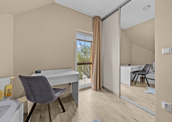 NA PREDAJ_RODINNÝ DOM_ŠAMORÍN_ MLIEČNO- VÝRAZNÁ ZĽAVA!!!