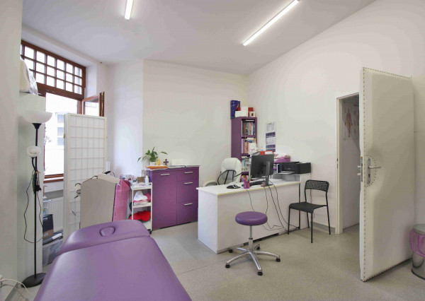 PRENÁJOM ambulancia/služby 101,10m2, Piešťany, Winterova ul.